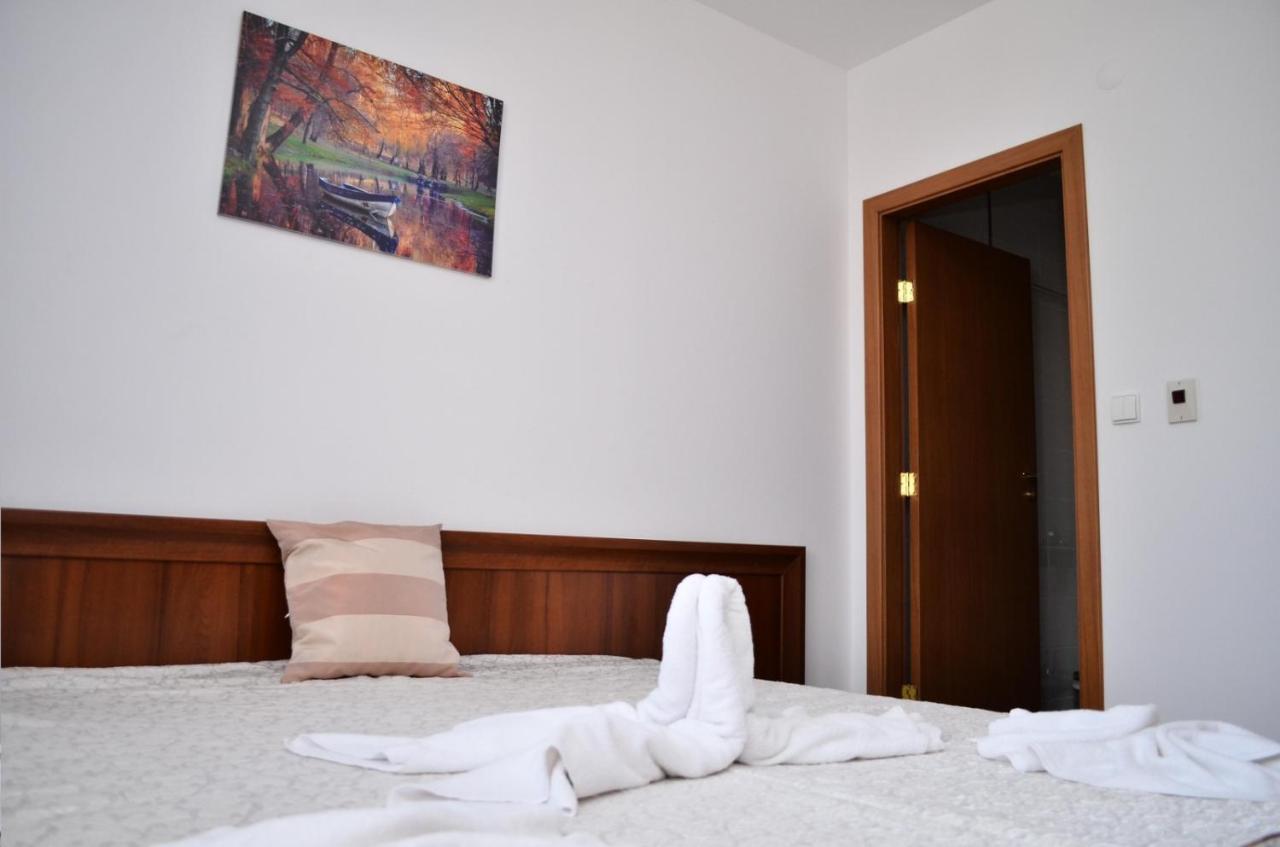 Apartamento Двустаен Апартамент Горски Кът Банско Exterior foto
